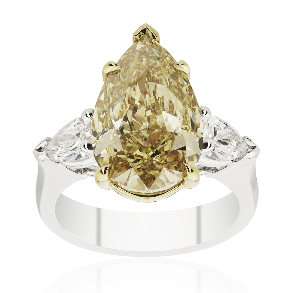 7,51 Ct. Diamond Fancy Ring